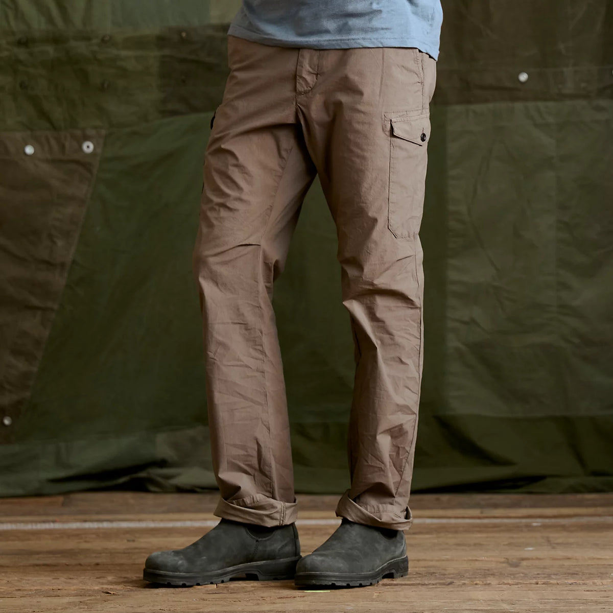 Orvis Recommended | Men's 1856 Stretch Poplin Regular Fit Cargo Pants