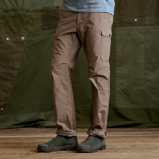 Orvis Recommended | Men's 1856 Stretch Poplin Regular Fit Cargo Pants