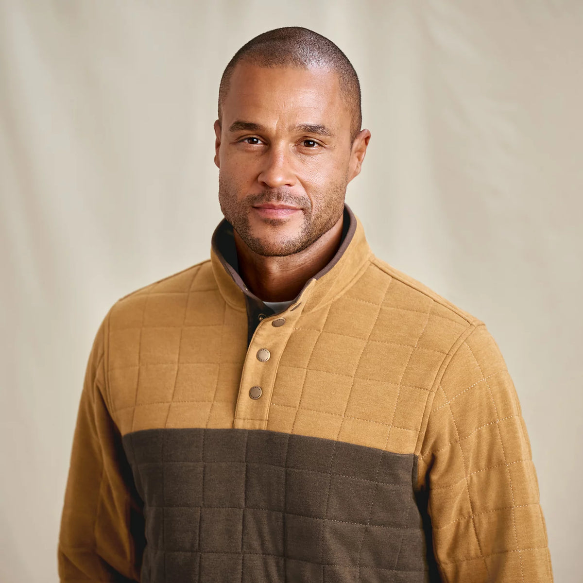 Orvis New | Men's Battenkill Colorblock Quilted 1/4-Snap Sweatshirt