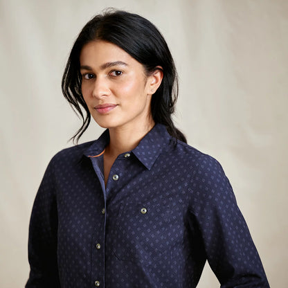 Orvis Trending | Women's Tech Chambray Long-Sleeve Work Shirt