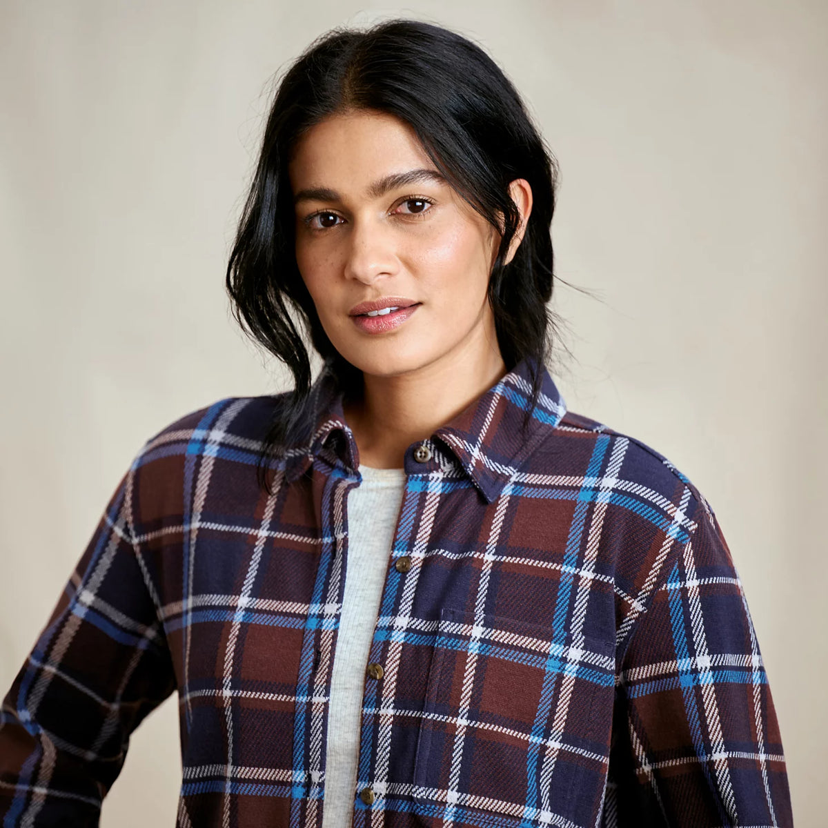 Orvis Quality | Women's Snowy River Button-Down Long-Sleeve Shirt