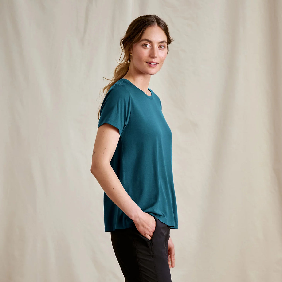 Orvis Everyday | Women's Outbound Merino Short-Sleeve Tee