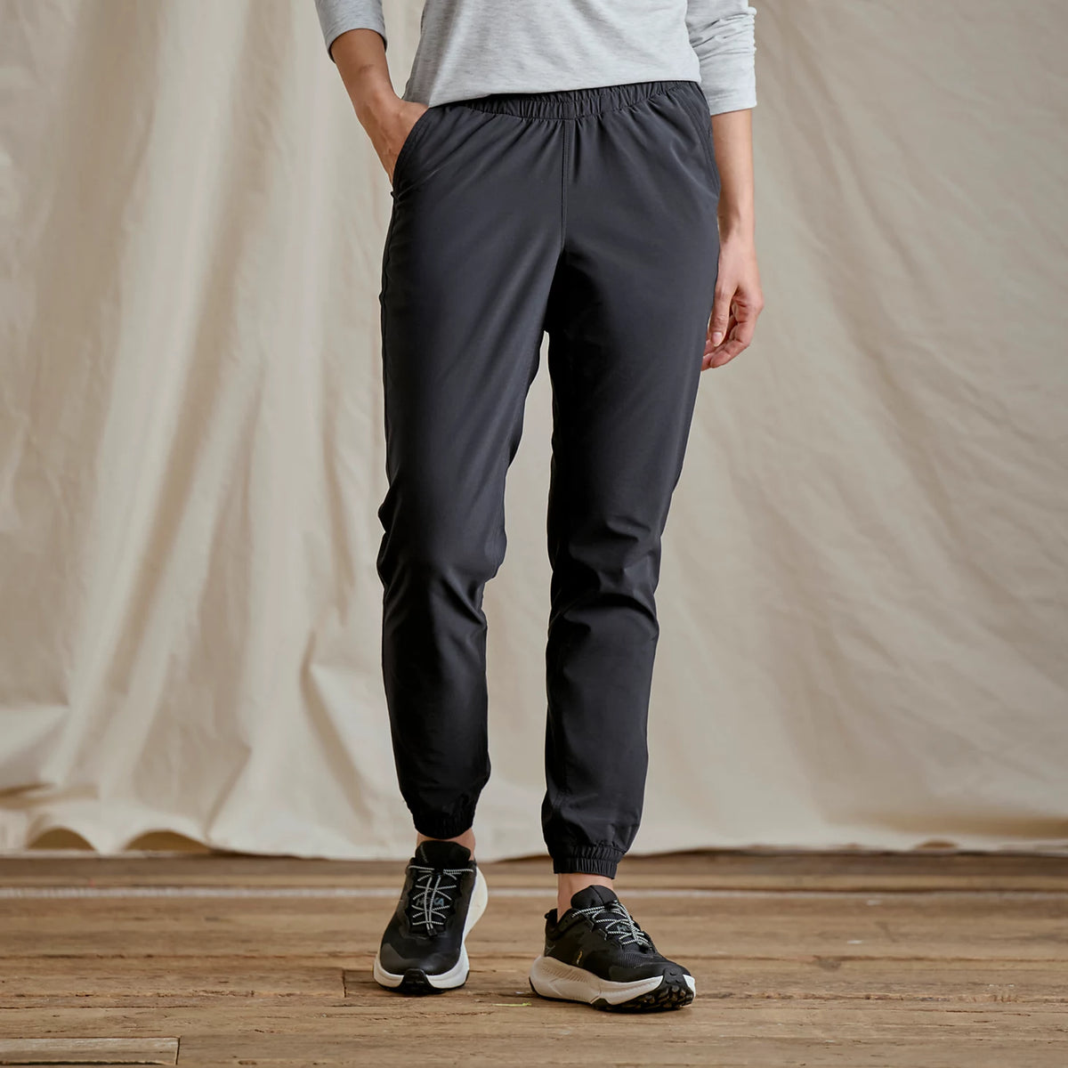 Orvis Top Pick | Women's Jackson Quick-Dry Joggers