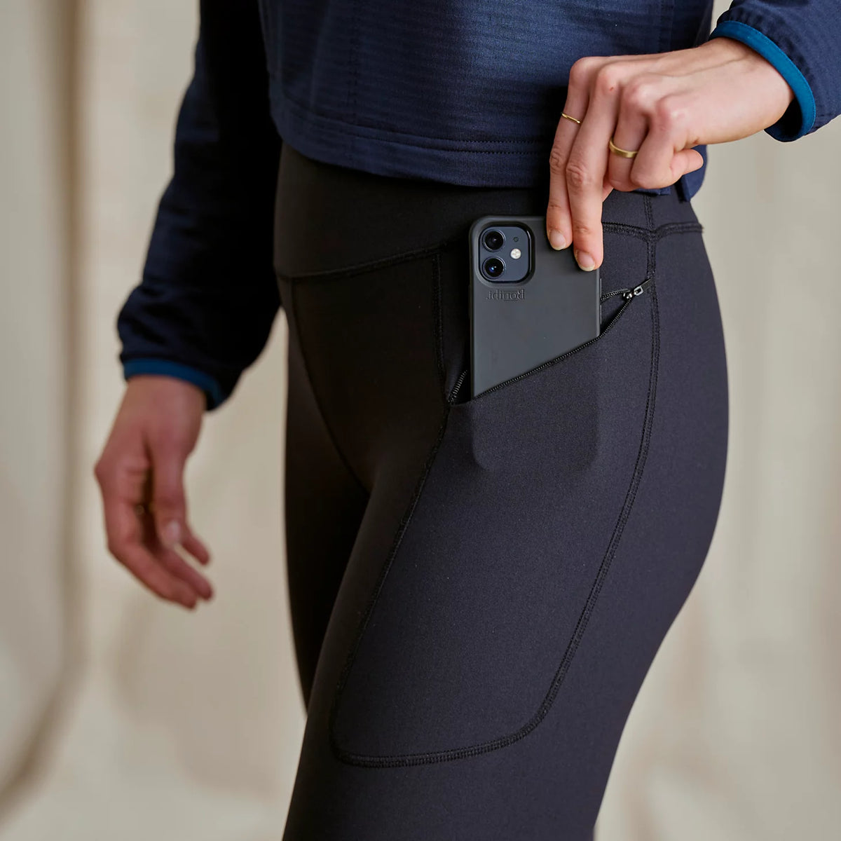 Orvis Trending | Outerbounds Leggings