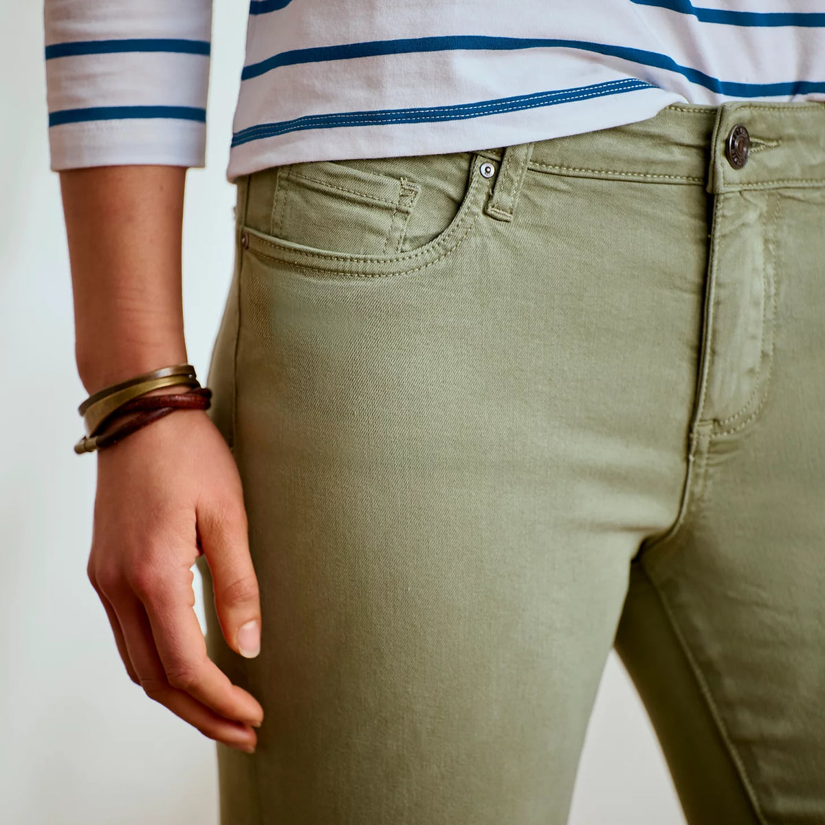 Orvis Everyday | Kut from the Kloth® Amy Stretch Twill Cropped Chinos