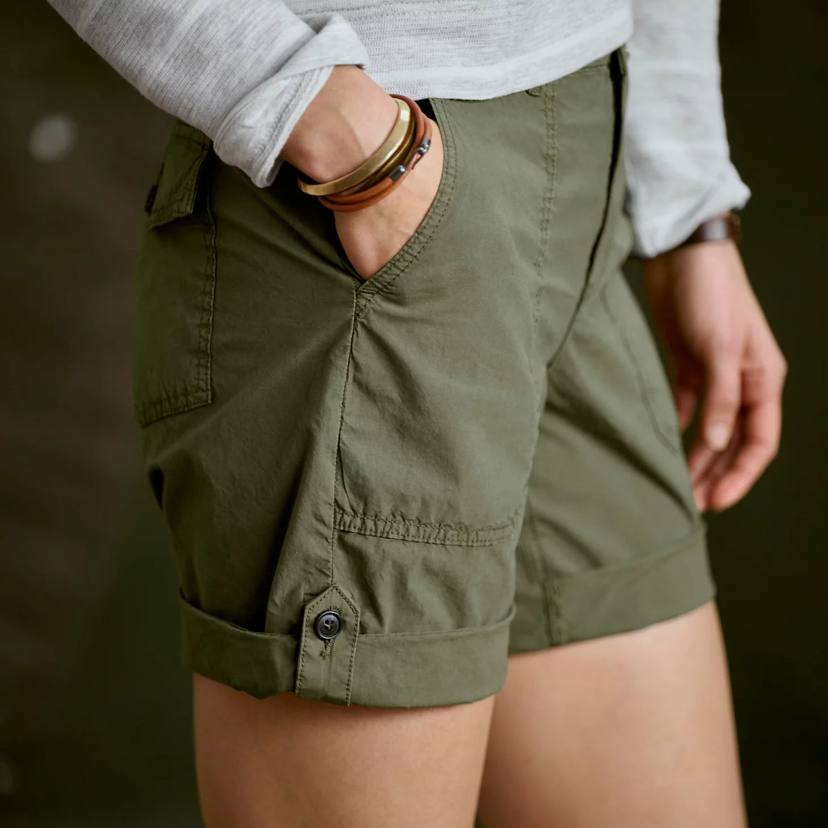 Orvis Recommended | Women's 1856 Stretch Poplin 9" Utility Shorts