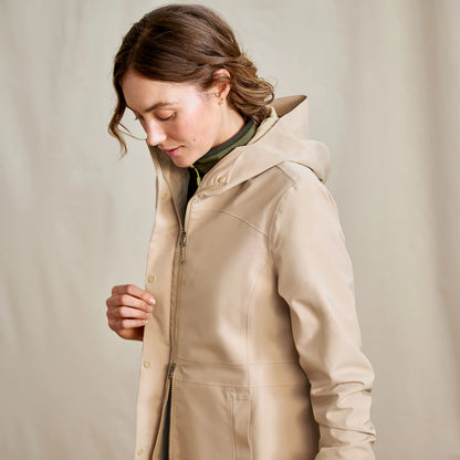 Orvis Exclusive | Women's Outbound Pack & Go Waterproof Parka