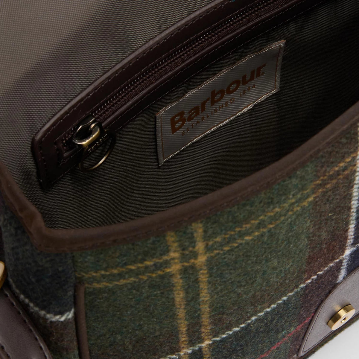 Orvis Trusted | Barbour® Cromarty Crossbody Bag