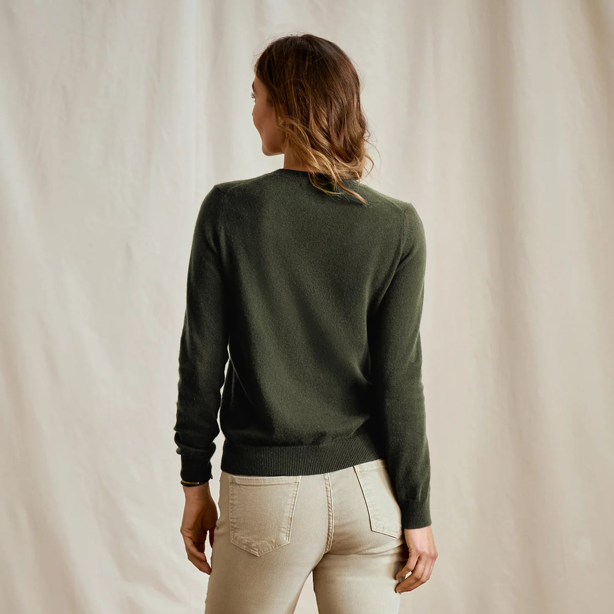 Orvis Essential | Cashmere Crewneck Sweater
