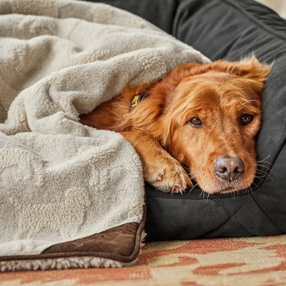 Orvis Trusted | Embossed Sherpa Throw