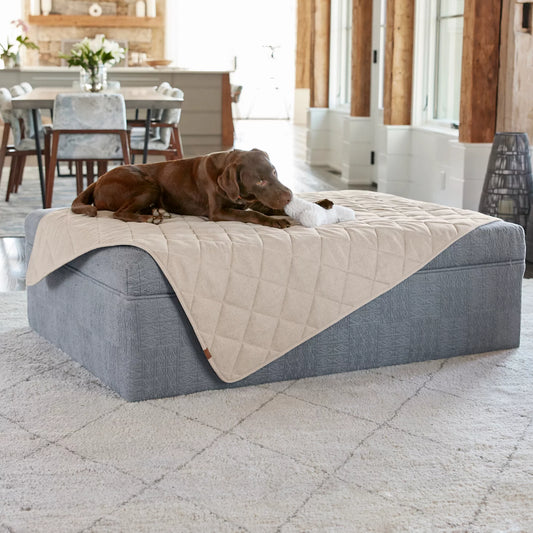 Orvis Signature | Grip-Tight® Quilted Throw