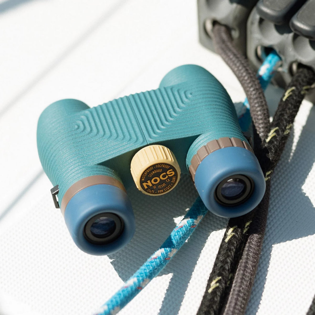 Orvis Essential | Nocs Waterproof 10x25 Binoculars